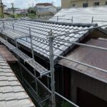 屋根の葺き替えと壁の張替え工事