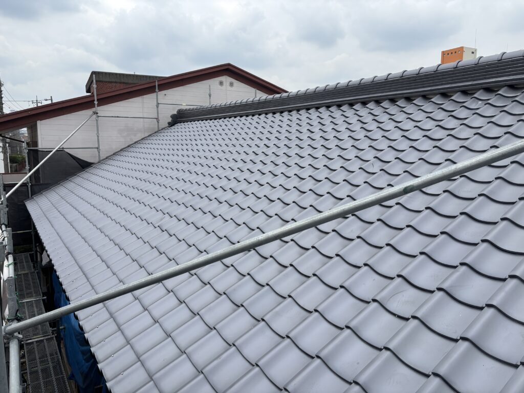 瓦の葺き替え工事が完了