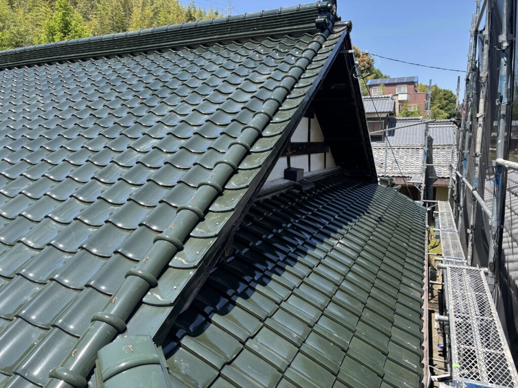 屋根の葺き替え工事完成です