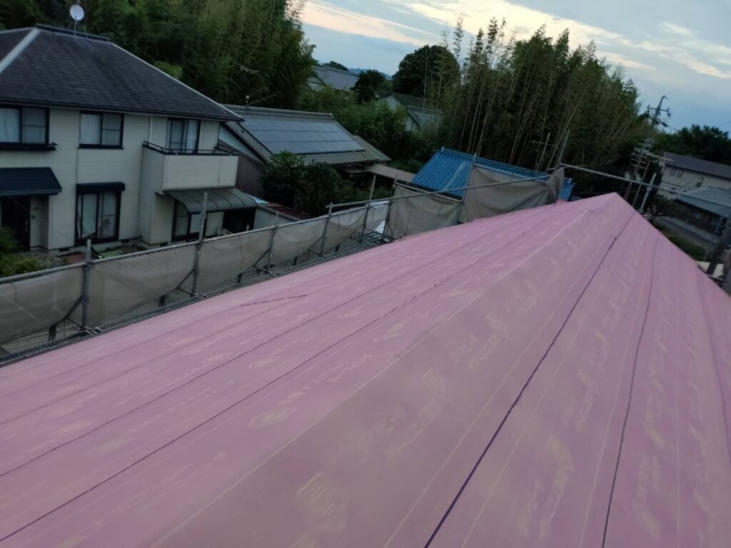 ルーフィングを張り、防水性もアップします