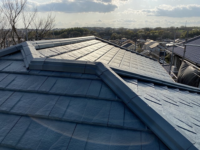 ROOGA鉄平への葺き替え工事